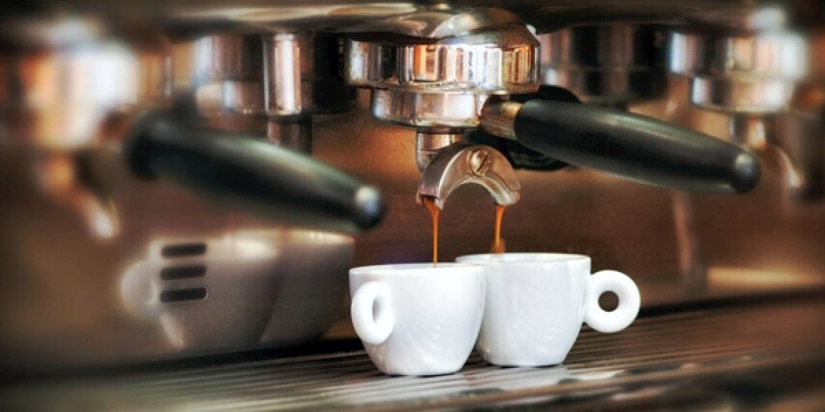https://www.eska.it/image/cache/catalog/News/052_acqua_caffe_prima_dopo-1200x600.jpg