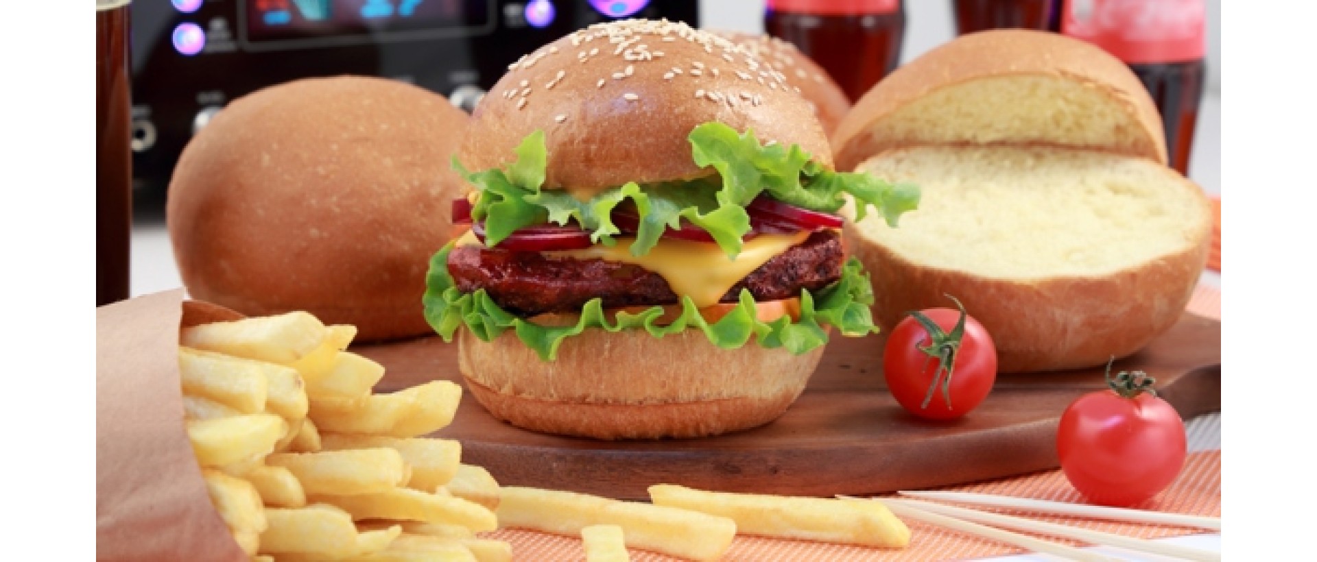 https://www.eska.it/image/cache/catalog/News/057_dopo_sigep_con_bb_burger_2025-1920x820.jpg